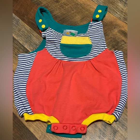 Vtg 80’s Children’s one piece outfit; Size: 0-6 Mos - Picture 1 of 5